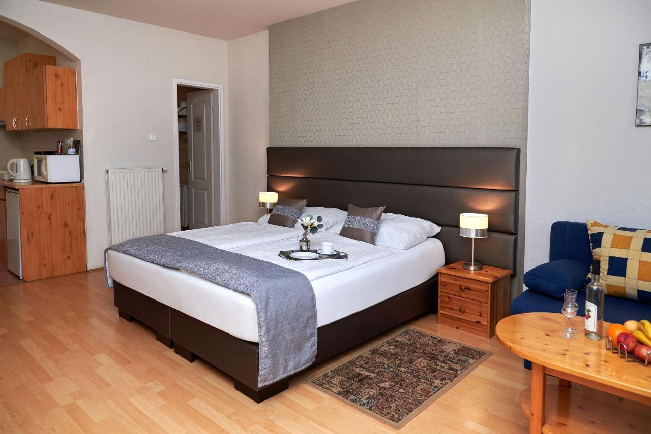 Apartman Brigitte Buekfuerdo エクステリア 写真
