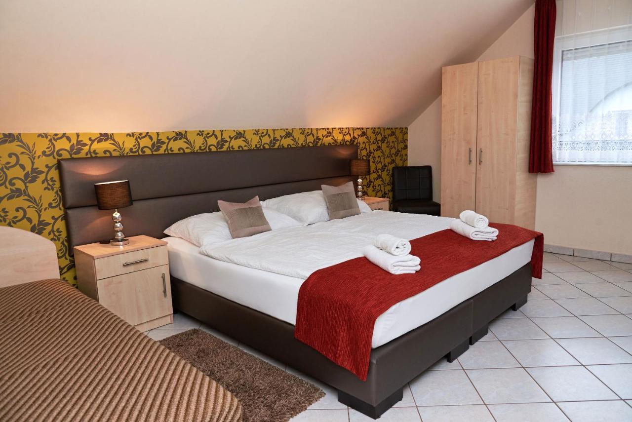 Apartman Brigitte Buekfuerdo エクステリア 写真